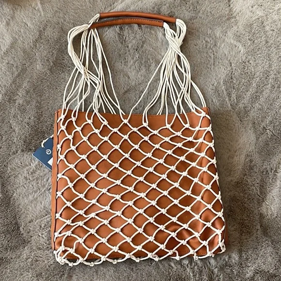 Universal Thread Macrame Purse, Handbag - Picture 6 of 6